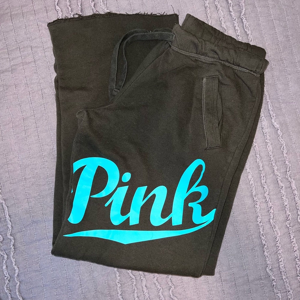 PINK sweats!